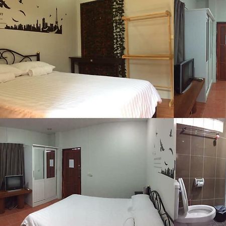 Blue Moon House - A Budget Hostel For Easy Travellers Chiang Mai Exterior foto